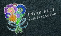 Magyarország legnagyobb anyák napi virágcsokra készül a Deák téren 