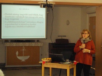 Jávorszky Edit előadása.JPG - small