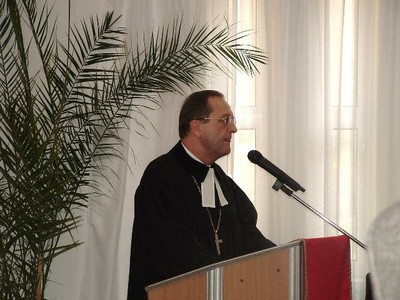 Ittzés János püspök igehirdetése - small