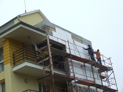 2012.12.04 1. Pengefal szigetelése.jpg